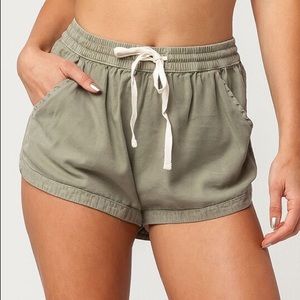 Green Road Trippin Short